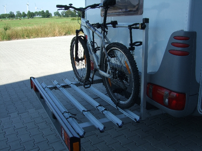 ALUTRANS Premium Wohnmobil Fahrradträger für 4 Fahrräder spez. Mercedes Sprinter 3er Bj. 2006-2018 ohne AHK