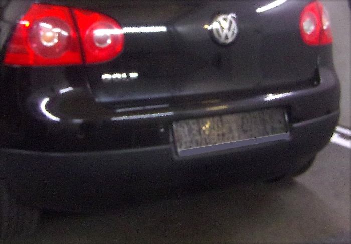 Anhängerkupplung für VW-Golf V, Limousine, nicht 4x4, Baureihe 2003-2008 starr