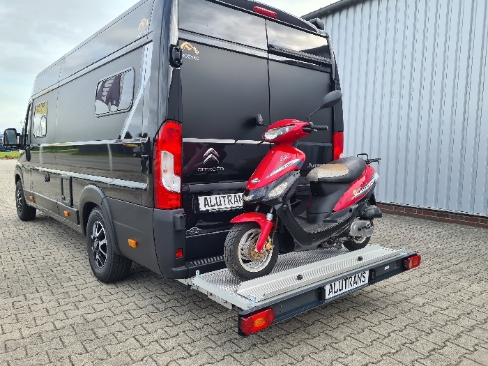 ALUTRANS KALUX 1 Roller/ Motorradträger, 200kg spez. für Opel Movano Bj. 2021-, mit AHK