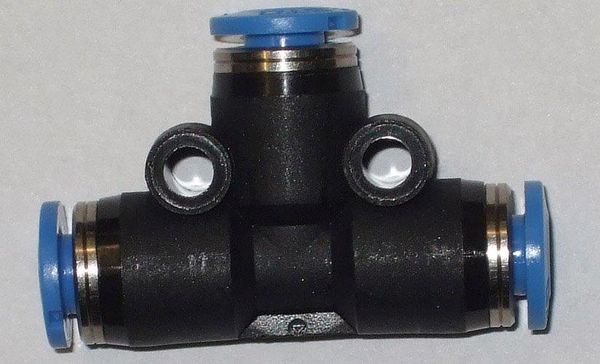 (LF2) T-Verbinder, f. Schlauch schwarz 4,00 mm, Steckanschluss