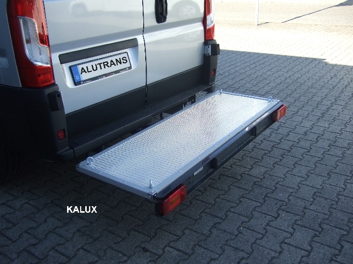ALUTRANS KALUX Plattformträger spez. für Peugeot Boxer 230/244 Bj. 1994-2006, m. AHK